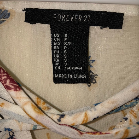 Forever 21 Sheer Blouse - Picture 5 of 5